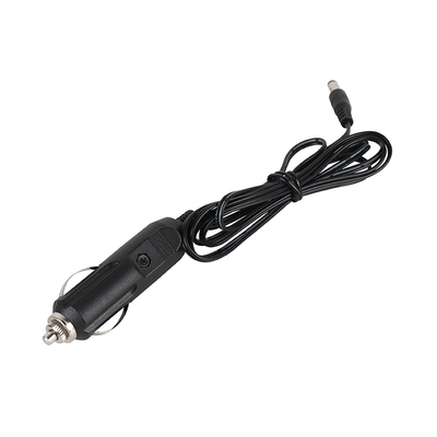 يشمل جهاز القفز المحمول 12 فولت مع مصباح فلاش LED وبطارية 11000mAh