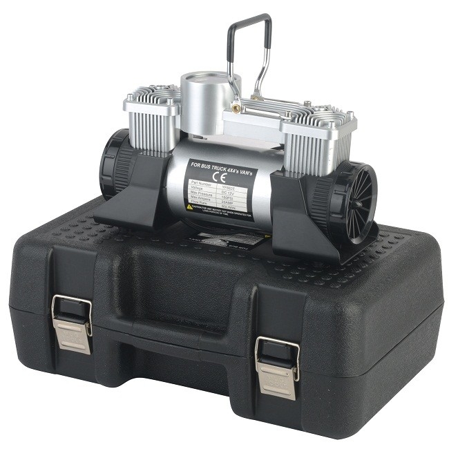 DC12V المضغوطة الهوائية المتنقلة للسيارات المعدنية مع مجموعة ضاغط الصندوق البلاستيكي